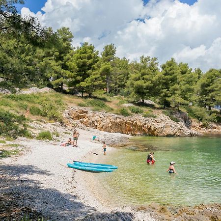 Apartments By The Sea Slatine, Ciovo - 15504 Екстериор снимка