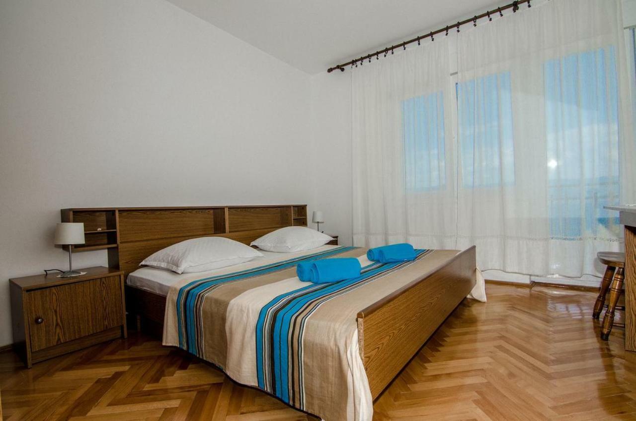 Apartments By The Sea Slatine, Ciovo - 15504 Екстериор снимка